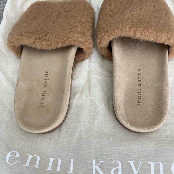 Jenni Kayne Tan Shearling Slides size 38 NWOB - Picture 7 of 10
